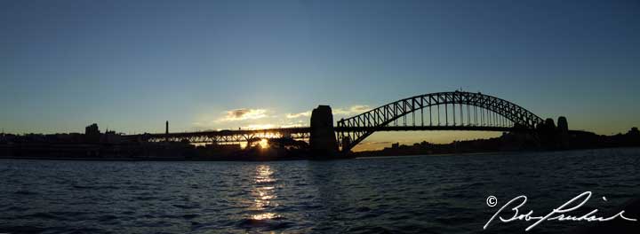 SydneyBridgeSilhouette85